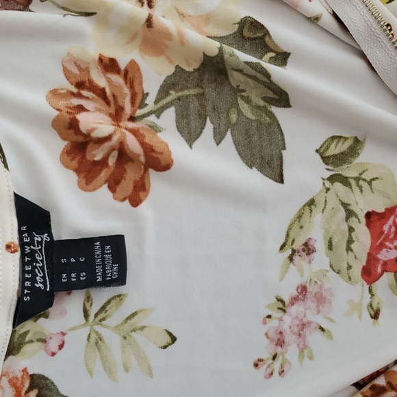 Donated- Lot of 2 - Picture 2 of 4